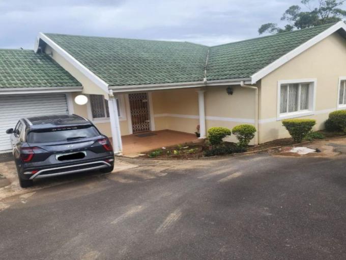 3 Bedroom Sectional Title for Sale For Sale in Mount Edgecombe  - MR655780