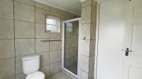 Bathroom 1 - 14 square meters of property in Ocean View - DBN