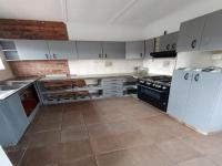 Kitchen - 26 square meters of property in Ocean View - DBN