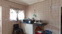 Kitchen - 40 square meters of property in Bezuidenhout Valley