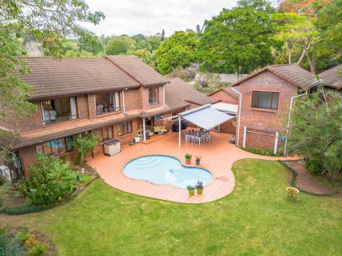 4 Bedroom House for Sale For Sale in Kloof  - MR655928