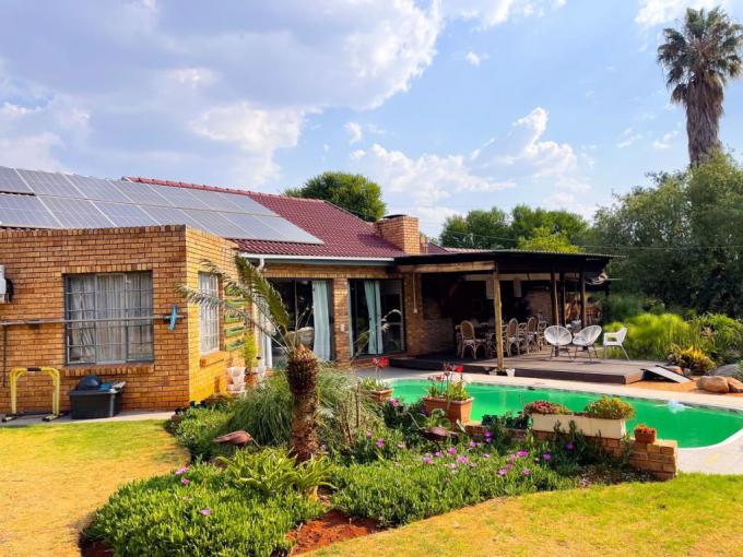 Smallholding for Sale For Sale in Raslouw - MR656002