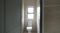 Bathroom 3+ - 47 square meters of property in Florida Park