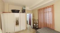 Main Bedroom - 16 square meters of property in Durban Central