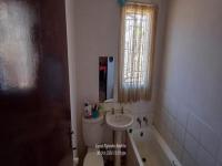 Bathroom 1 of property in Soshanguve