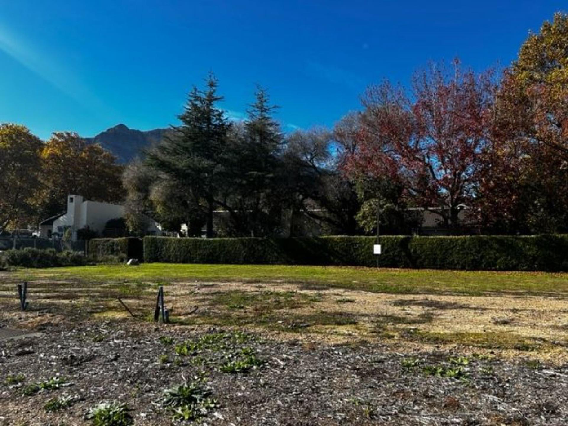  of property in Paradyskloof