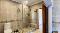 Main Bathroom - 16 square meters of property in Bedfordview