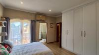 Bed Room 2 - 21 square meters of property in Bedfordview