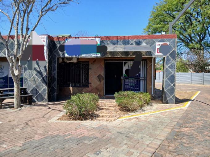 Commercial to Rent in Rustenburg - Property to rent - MR656171