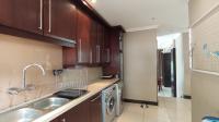 Scullery - 12 square meters of property in Sandhurst