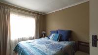 Bed Room 1 of property in Rosettenville