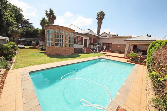 5 Bedroom House for Sale For Sale in Kensington - JHB - MR656660