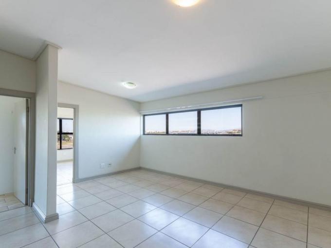 2 Bedroom Apartment for Sale For Sale in Milnerton - MR656774