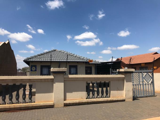 3 Bedroom House for Sale For Sale in Soshanguve - MR656827