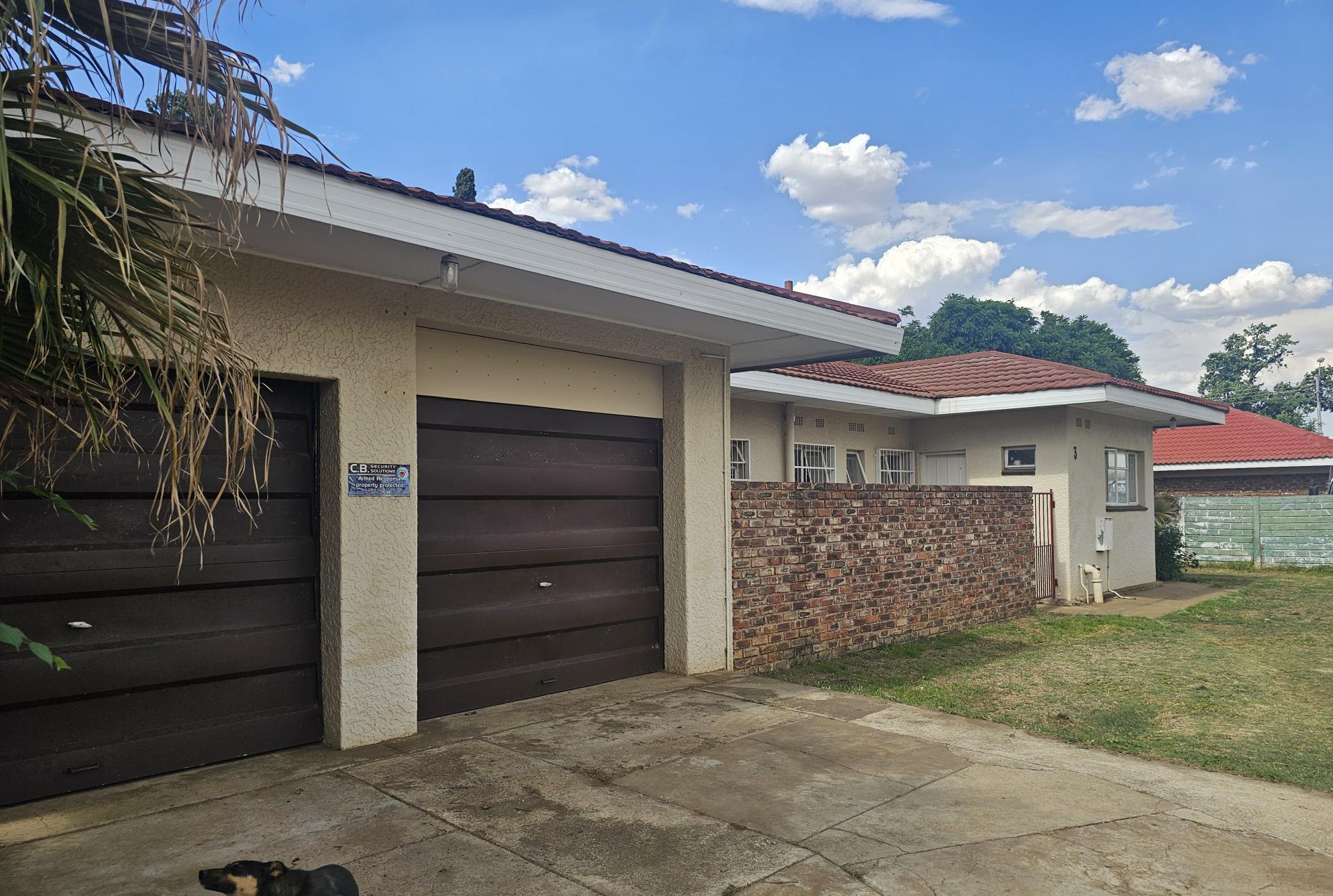 Front View of property in Potchefstroom