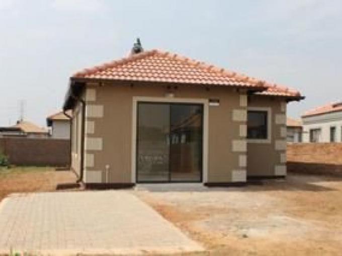 2 Bedroom House for Sale For Sale in Dunnottar - MR656932