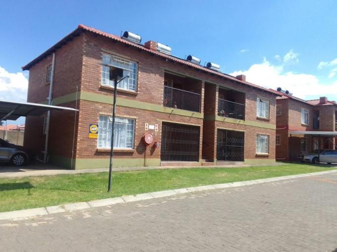 2 Bedroom Apartment for Sale For Sale in Waterval East - MR656952