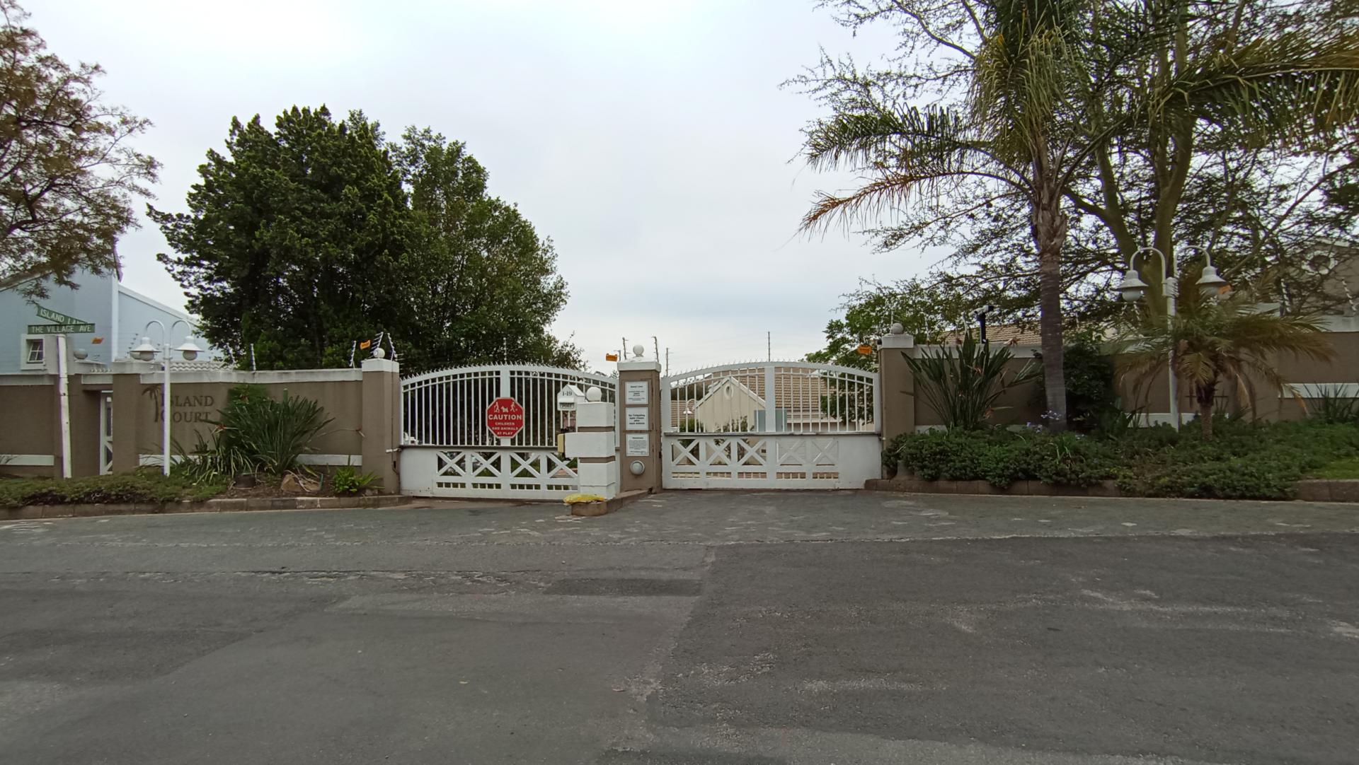 Front View of property in Woodmead