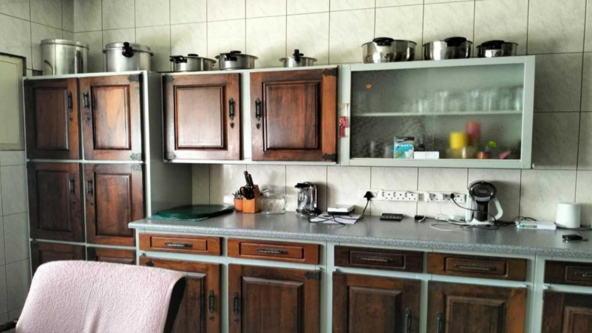 Kitchen of property in Hertzogville