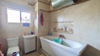 Bathroom 1 - 9 square meters of property in Pelham