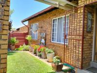  of property in Rooihuiskraal North