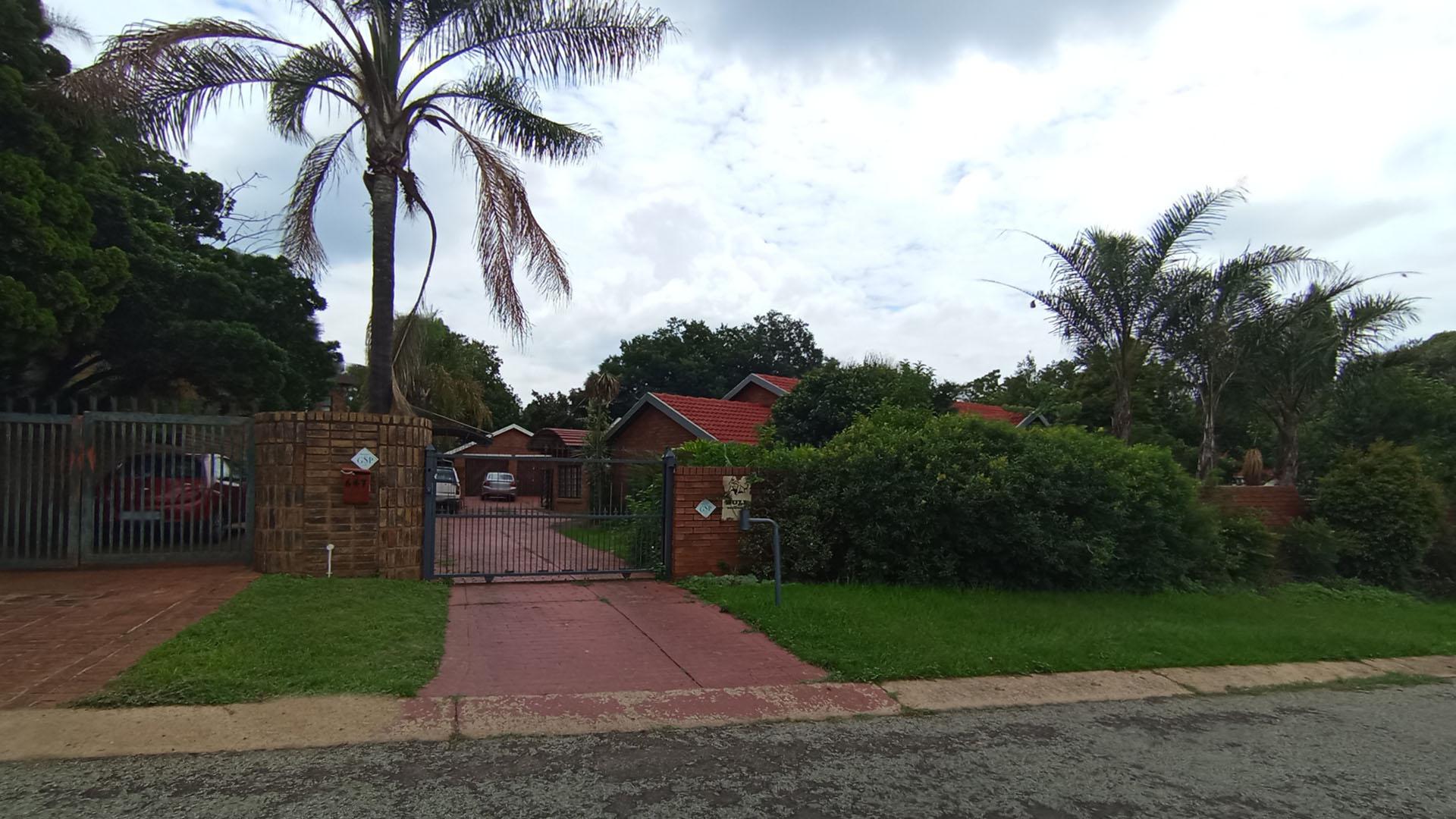 Front View of property in Garsfontein