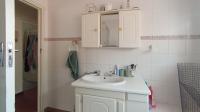 Bathroom 1 - 9 square meters of property in Garsfontein