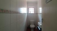 Bathroom 1 - 9 square meters of property in Garsfontein