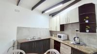 Kitchen - 21 square meters of property in Glenmore