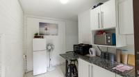 Kitchen - 21 square meters of property in Glenmore