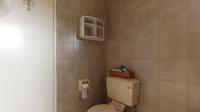 Main Bathroom - 6 square meters of property in Corlett Gardens