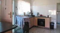 Kitchen - 36 square meters of property in Oberholzer