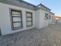 3 Bedroom 2 Bathroom House for Sale for sale in The Orchards