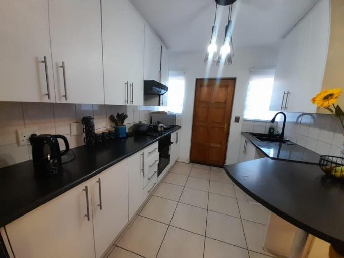 2 Bedroom Simplex to Rent in Heidelberg - GP - Property to rent - MR657445