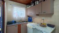 Kitchen - 18 square meters of property in Montford