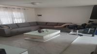 Lounges - 12 square meters of property in Dersley