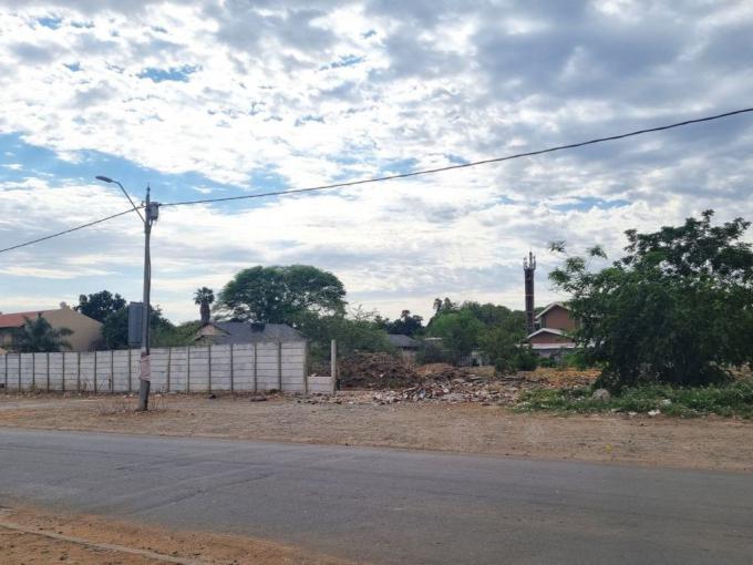 Land for Sale For Sale in Rustenburg - MR657606