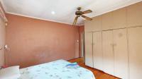 Main Bedroom - 20 square meters of property in Grosvenor