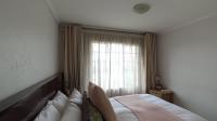 Main Bedroom - 14 square meters of property in Eden Glen