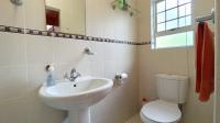 Bathroom 2 - 6 square meters of property in Dawncliffe