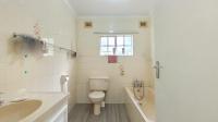 Main Bathroom - 7 square meters of property in Chase Valley