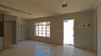 Lounges - 40 square meters of property in Orange Grove