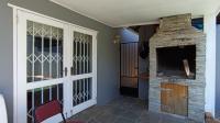 Patio - 9 square meters of property in Orange Grove