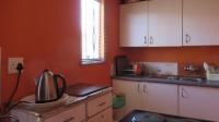 Kitchen - 4 square meters of property in Protea Glen