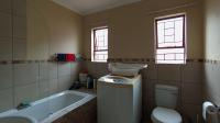 Bathroom 1 - 7 square meters of property in Kosmosdal