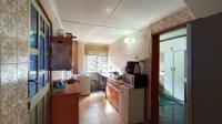 Kitchen - 13 square meters of property in Lotus Park