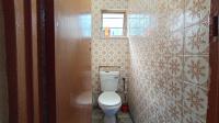 Bathroom 1 - 6 square meters of property in Lotus Park