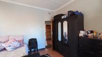 Bed Room 2 - 17 square meters of property in Brixton