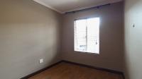 Bed Room 2 - 9 square meters of property in Rooihuiskraal North