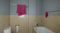 Bathroom 1 - 5 square meters of property in Mountain View